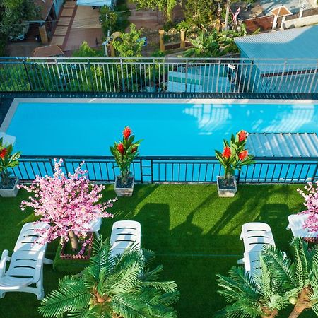Happy 99 Guest House Patong Luaran gambar
