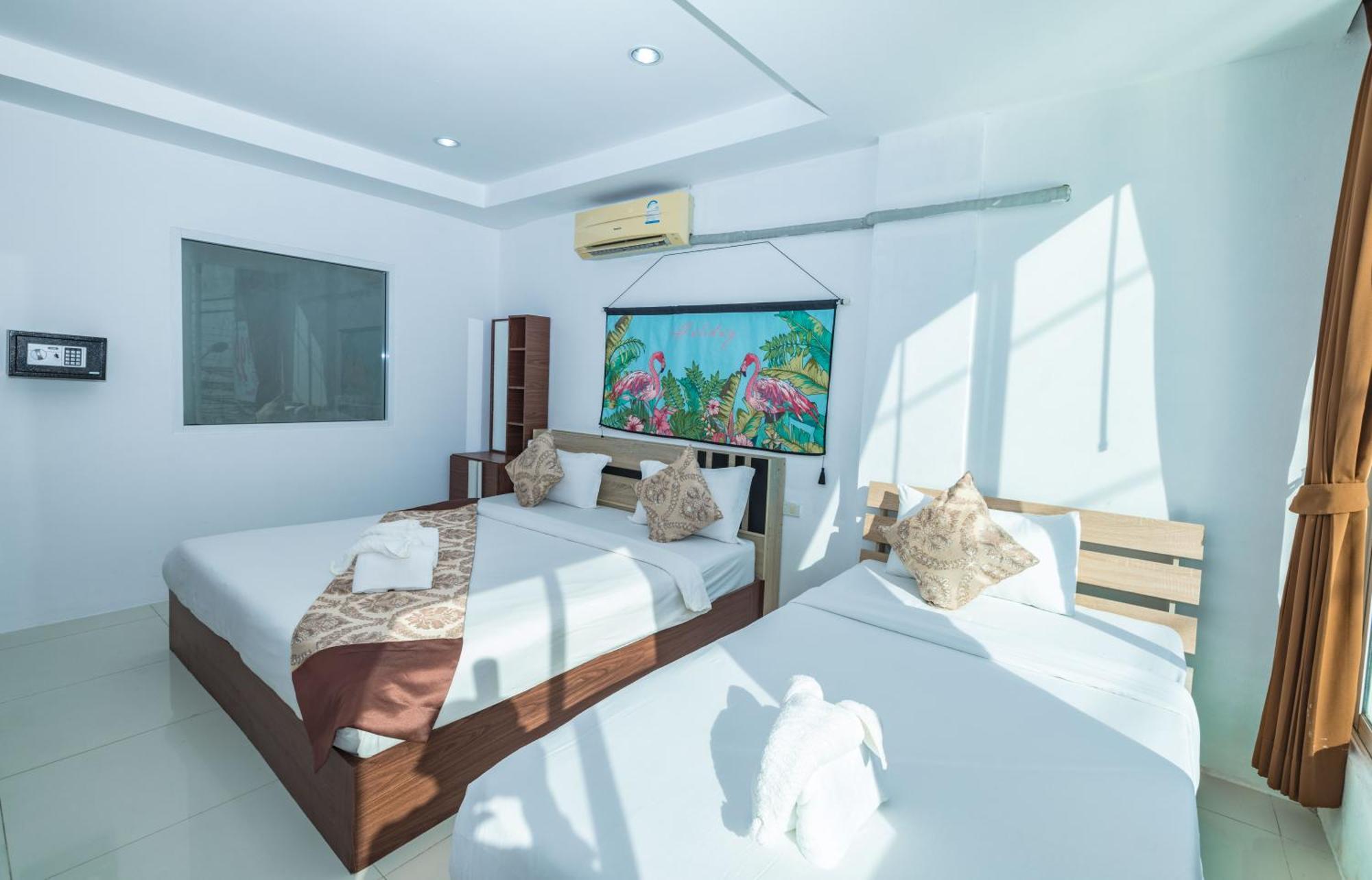 Happy 99 Guest House Patong Luaran gambar
