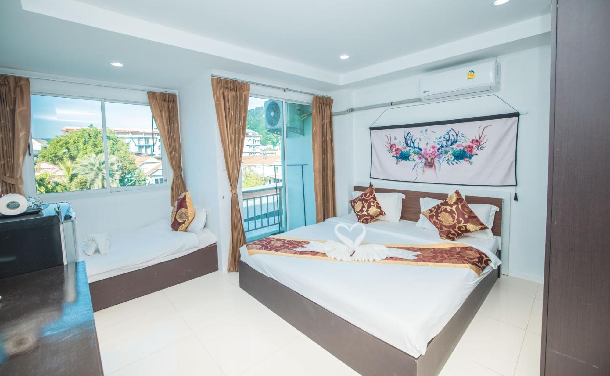 Happy 99 Guest House Patong Luaran gambar