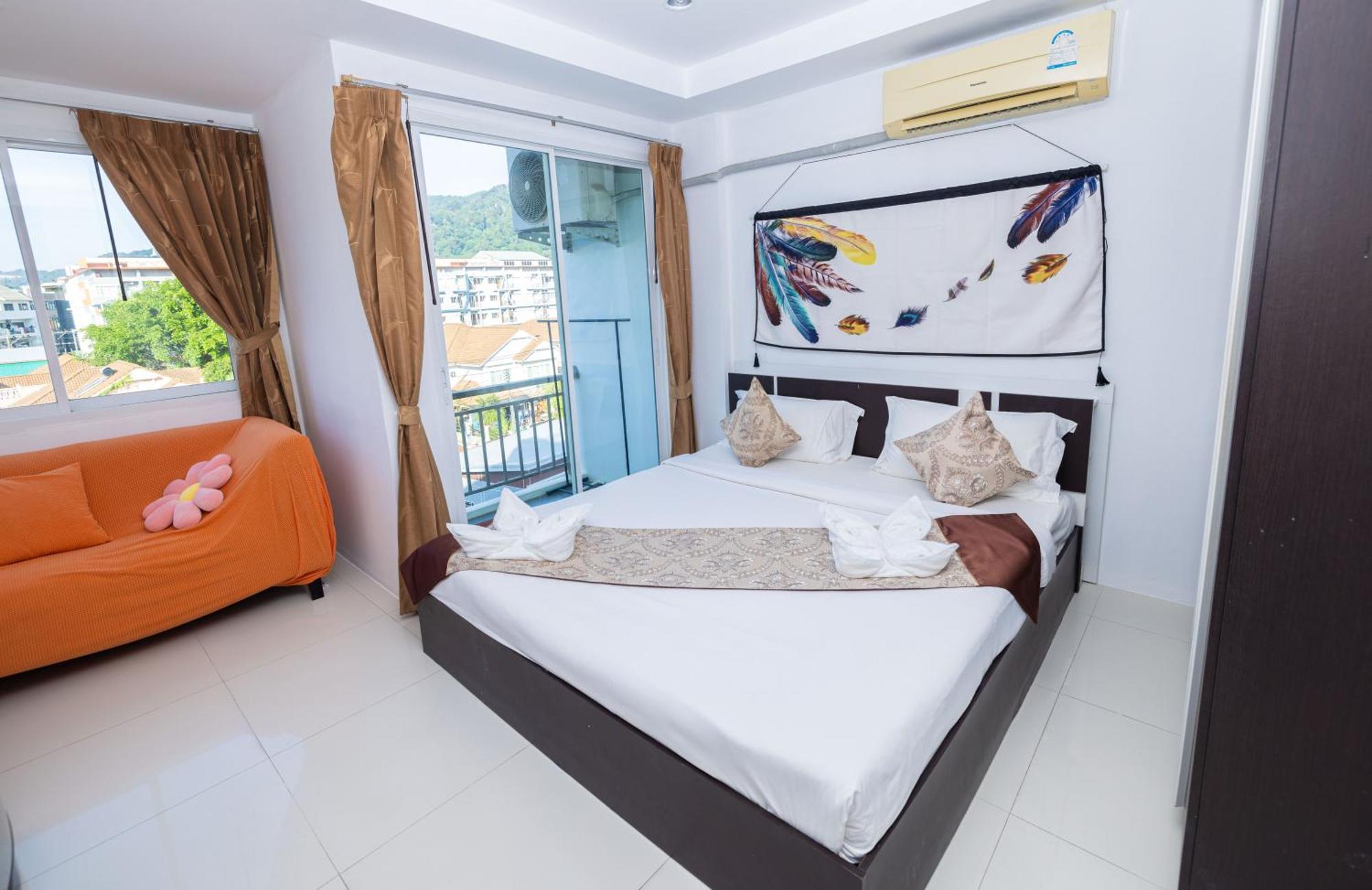 Happy 99 Guest House Patong Luaran gambar