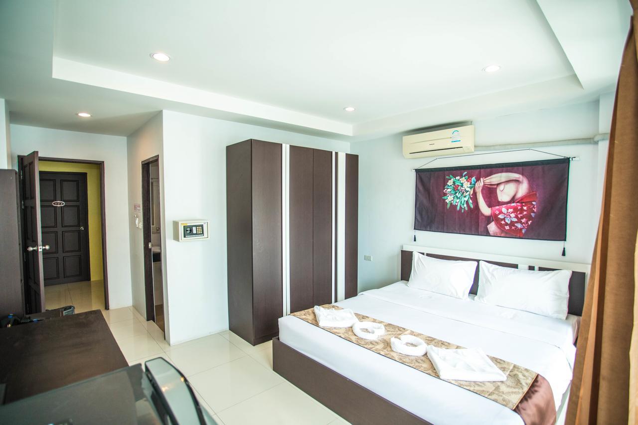 Happy 99 Guest House Patong Luaran gambar