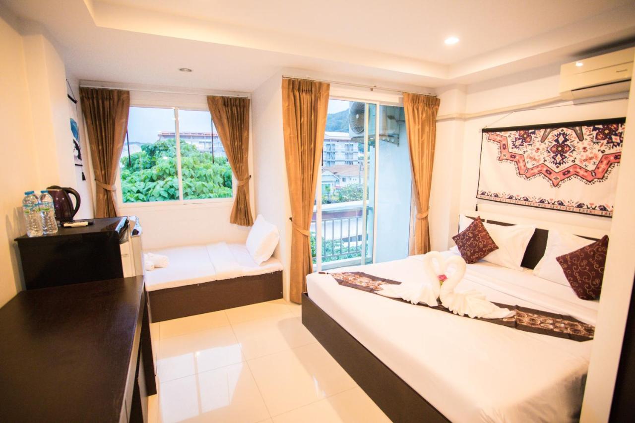 Happy 99 Guest House Patong Luaran gambar